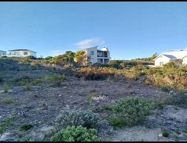 851M² VACANT LAND FOR SALE IN OCEANVIEW HEIGHTS